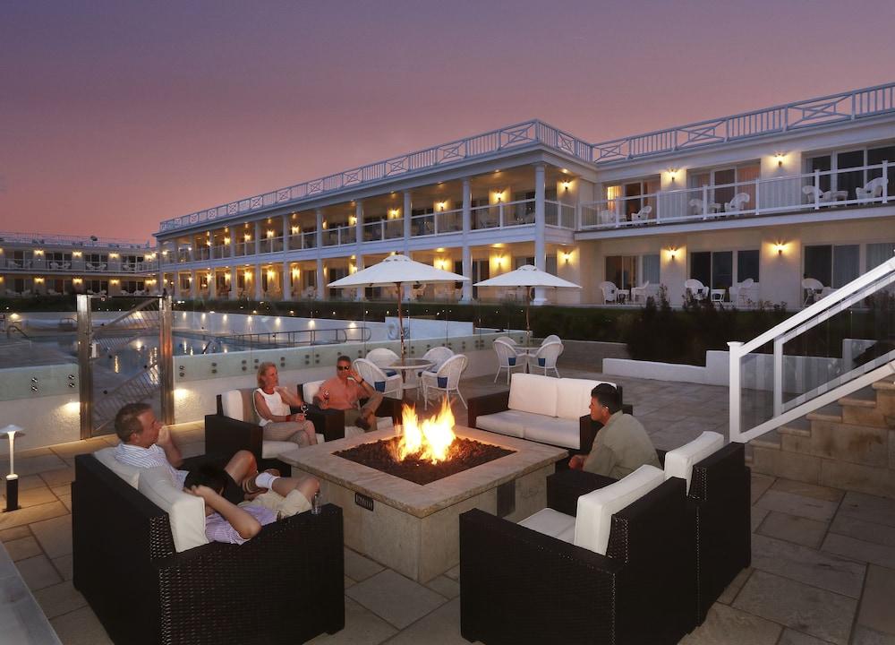 Ocean House Hotel At Bass Rocks Gloucester Exterior photo